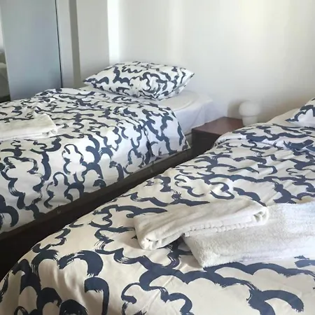 Appartement Near The Beach, With Pool Albufeira